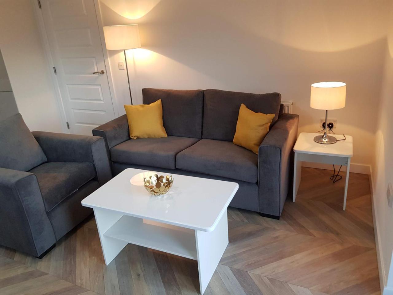 11 Royal View Apartments Стерлинг Экстерьер фото