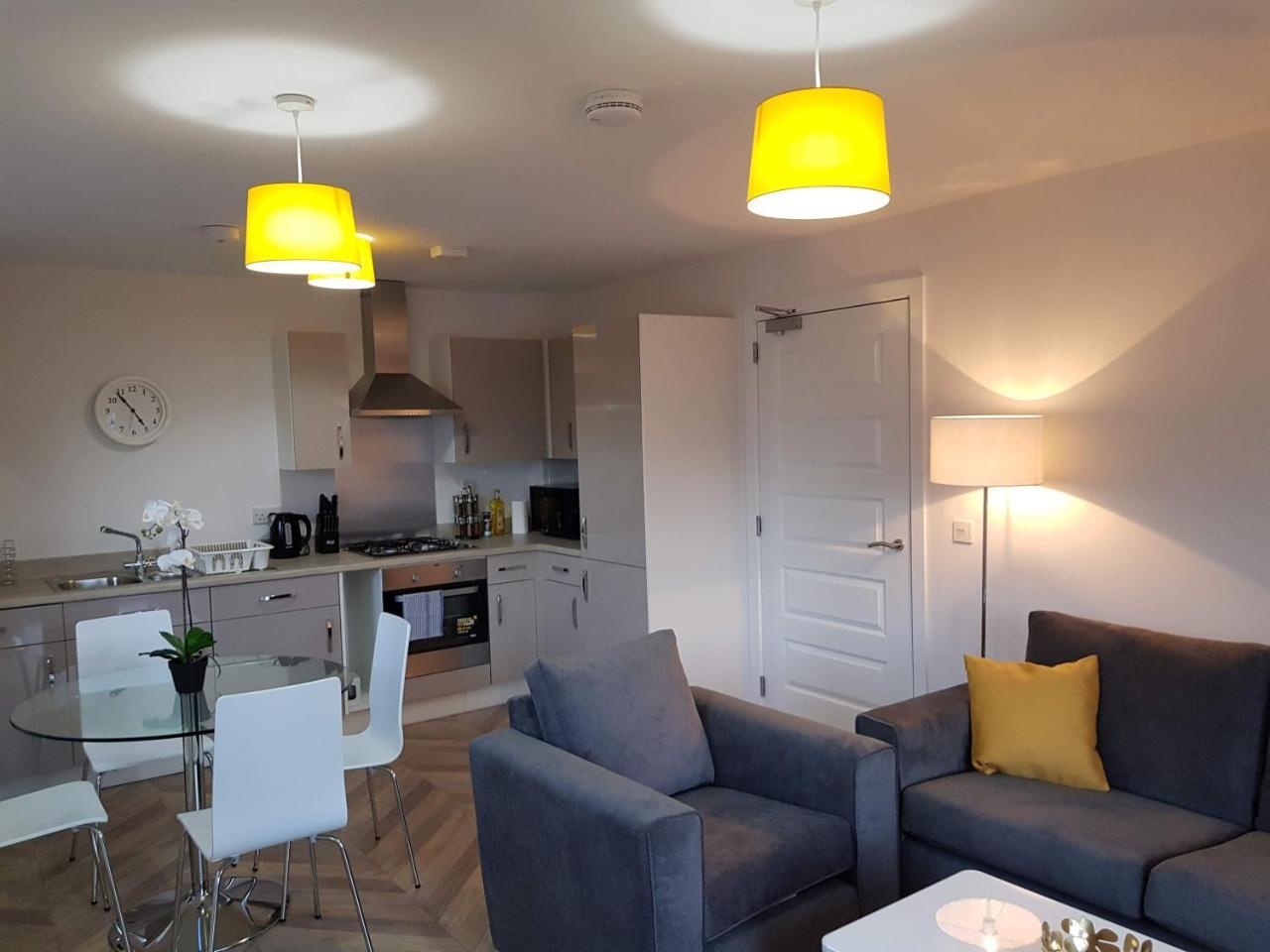 11 Royal View Apartments Стерлинг Экстерьер фото